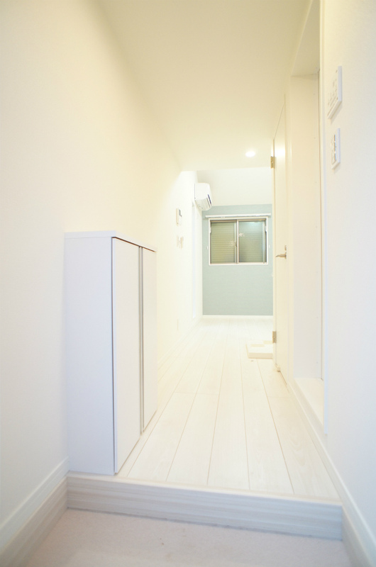 La Luce西横浜 玄関