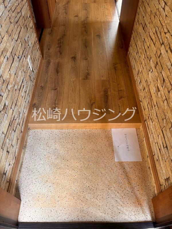 加藤ビル2階 玄関