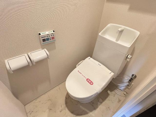 Ｏｒｂ（オーブ） シャワー付トイレ