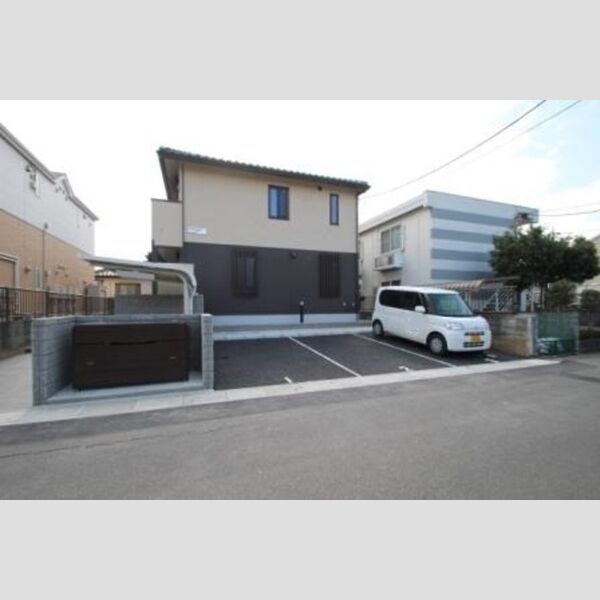 エスポアール東大宮 駐車場