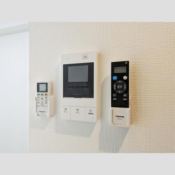 S-RESIDENCE横濱吉野町burgeon801号室 リビング