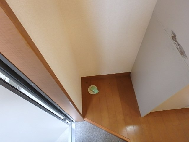 シエスタアプリコ2階 室内洗濯機置場