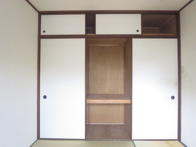 エミネンス山手台0101号室 和室　押入　※現況優先