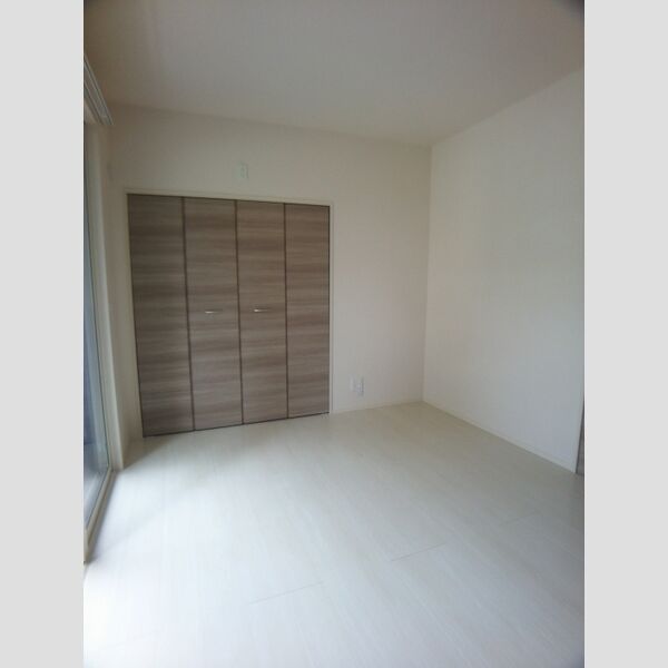 コージーコート・F105号室 洋室6帖