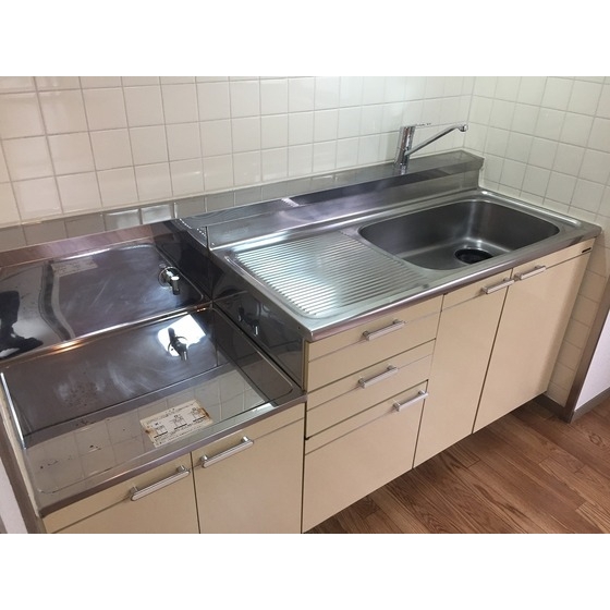 フォーレスト嶋崎0301号室 キッチン