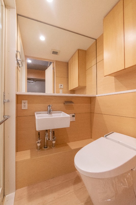 PREMIUM CUBE 元代々木3階 トイレ