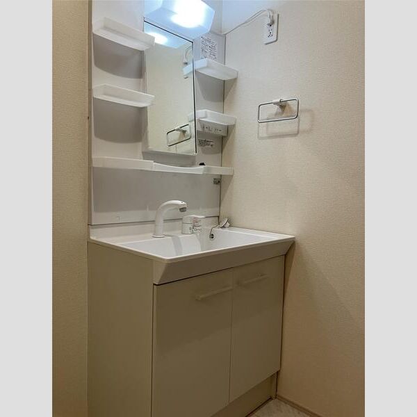 リーブルファイン若葉桜木 洗面