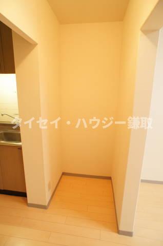 アヴニール梨の樹0102号室 冷蔵庫置場です。