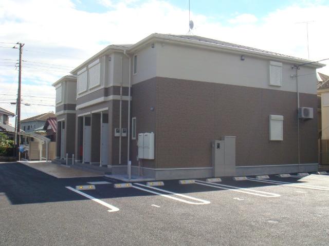 コンフォルト 外観写真（昼）