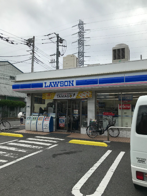 サンシティヤマ ローソン港北樽町店
