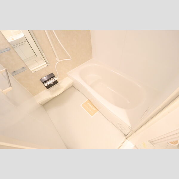 クオリタ・リリ305号室 バス