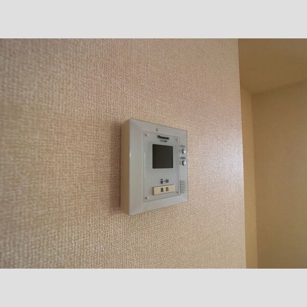 ヴェルドミール103号室 モニター付インターホン