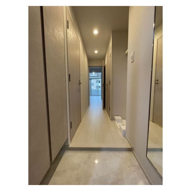 THE GATEHOUSE雑司が谷1301号室 玄関