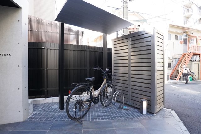 ＰＲＯＳＰＥＣＴ　ＫＡＧＵＲＡＺＡＫＡ3階 駐輪場