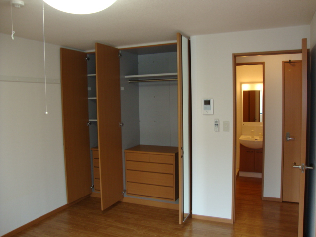 コンフォース弐番館 クローゼット