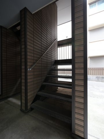 ソフィアエヌ湘南平塚3階 外観