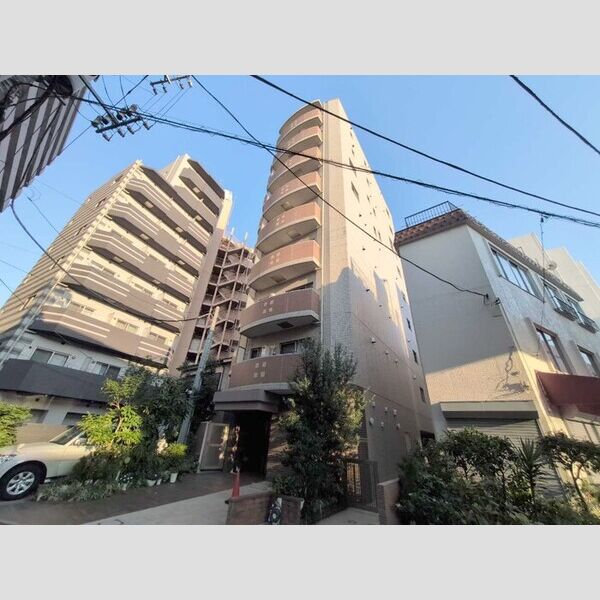 エム ドマーニの外観画像