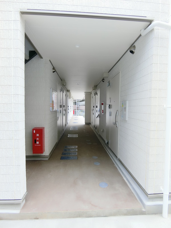 リブリ・サンヴィレッジ272階 エントランス