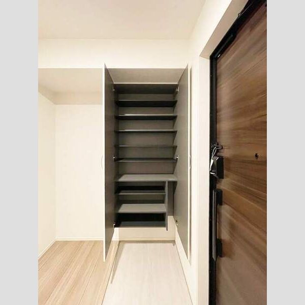 スカーラ大宮 玄関