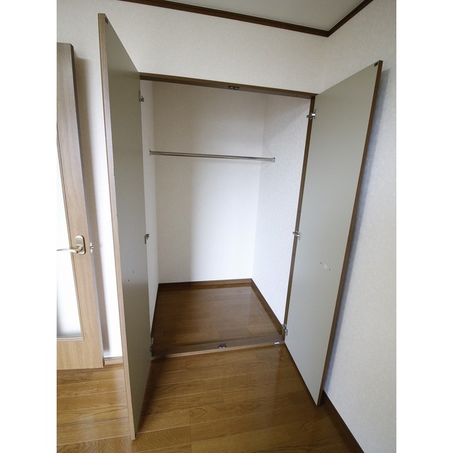 アンプルール フェール Courage304号室 内観