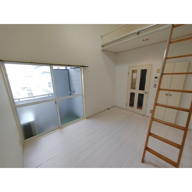 Villeil高松205号室 リビング