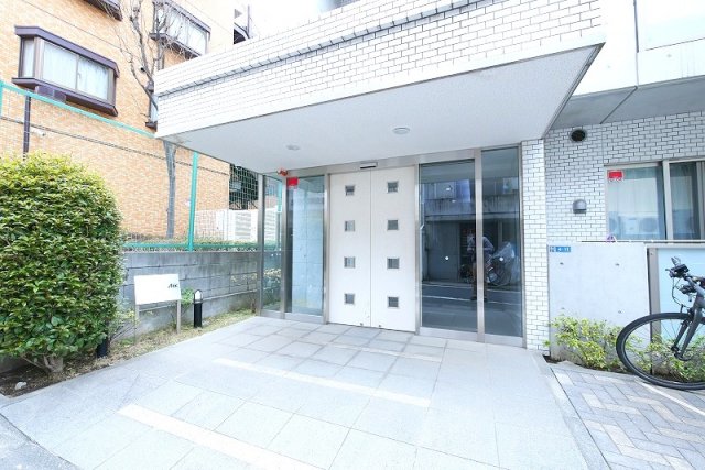 アークフラッツ品川1階 外観