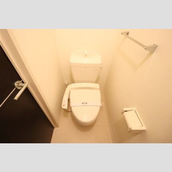 フェルミエ 温水洗浄暖房便座