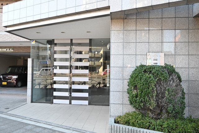 パレステュディオ西巣鴨8階 エントランス