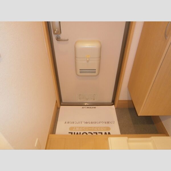 アビテ西新小岩 玄関