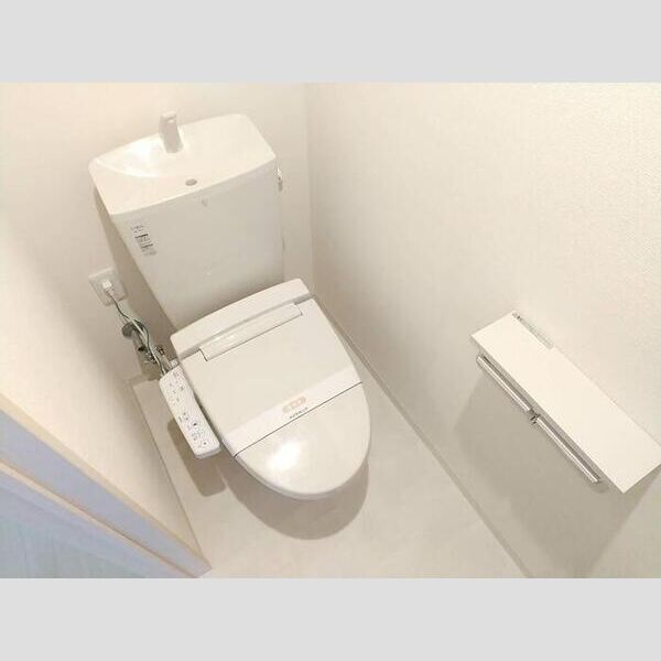 FINE FLATS S 温水洗浄暖房便座