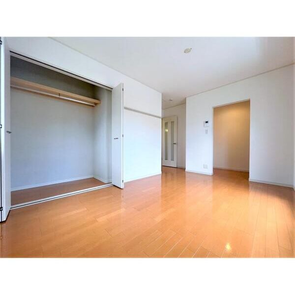 ドマーニ南大塚 リビング