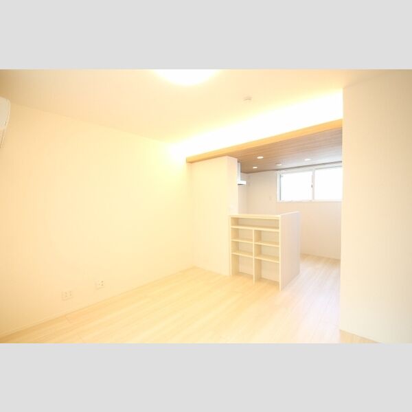 アナシエ古千谷本町 リビング