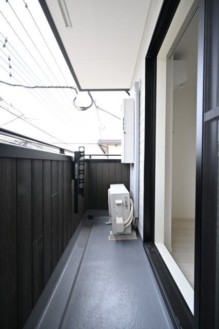 メルクリオ東川口2階 バルコニー