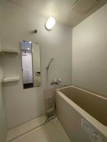 OWN APARTMENT 一之江101号室 お風呂