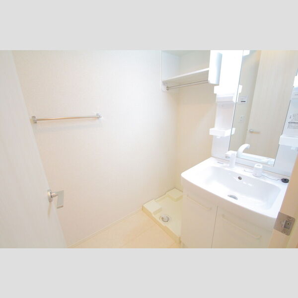 ルピナスA 洗髪洗面化粧台