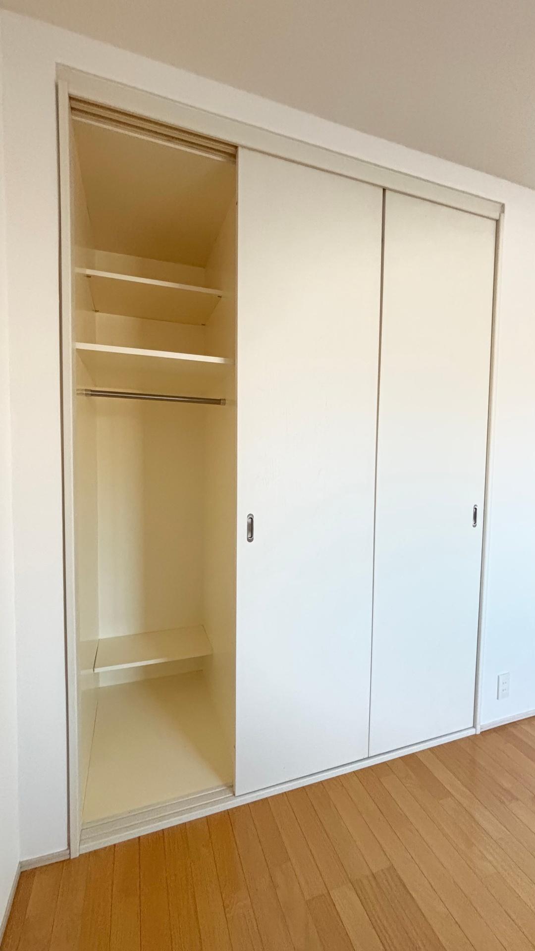 ルリエ大船308号室 各居室収納付き