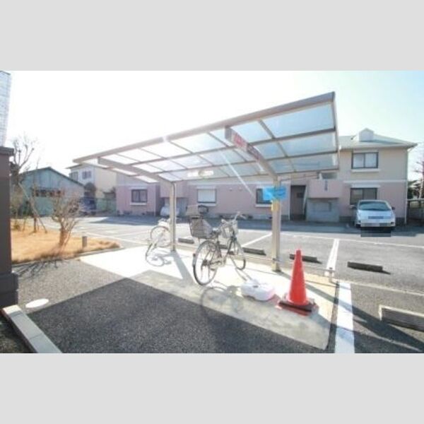 エトワール 駐輪場