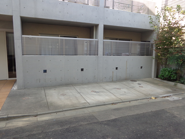 コンフォート 専用駐車場