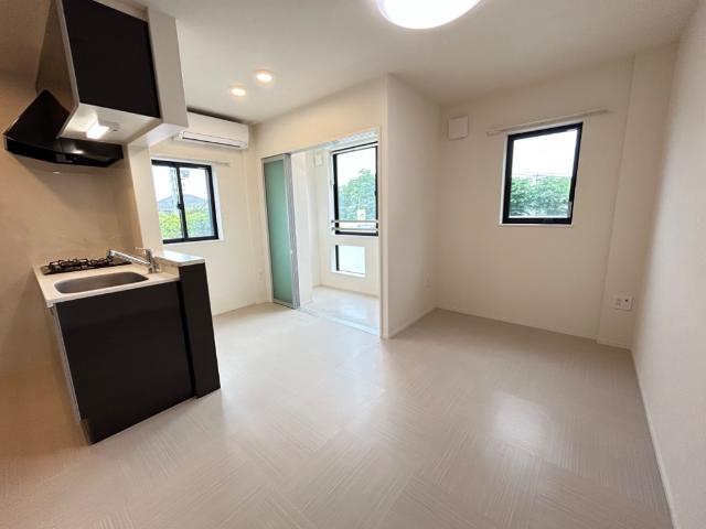 シャディナス 洋室