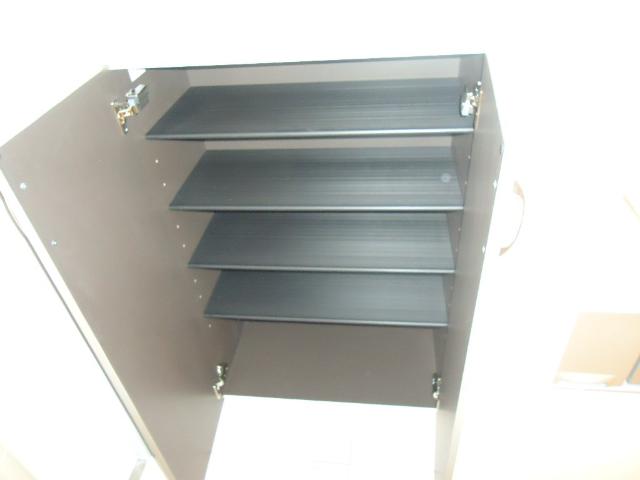 上池台ベルズ シューズBOX