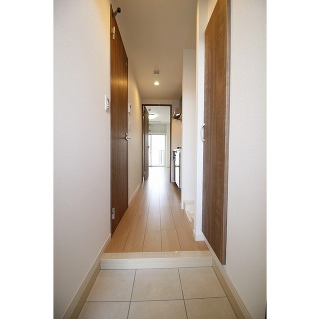 プレール・ドゥーク西川口Ⅱ 玄関