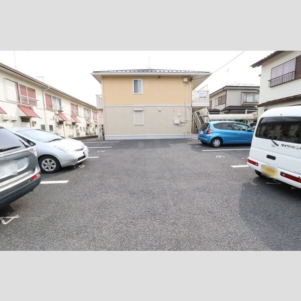 イオソレーユ　Ⅰ201号室 駐車場