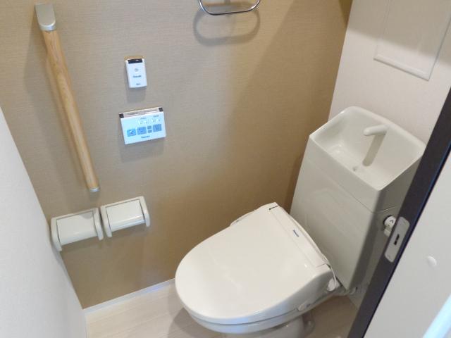 アルページュ（ＡＲＰＥＧＥ） トイレ