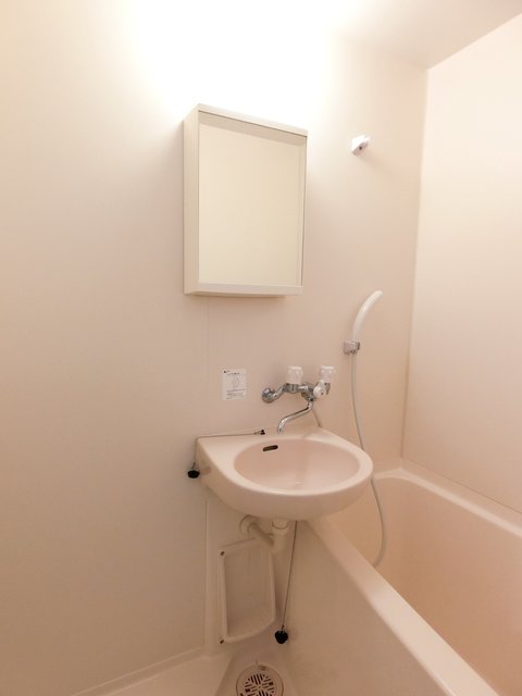 ハイツブルースカイ0102号室 お風呂