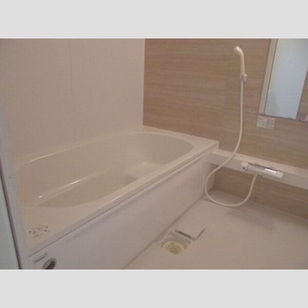 大和屋ハイツ　B ■約1坪タイプのバスルームです■