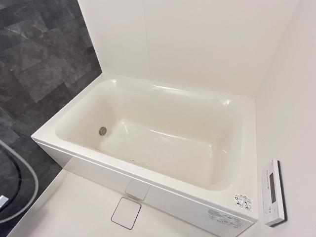 ラーバンコート大宮土屋103号室 バス