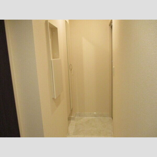 ミラベルヒルズ 玄関