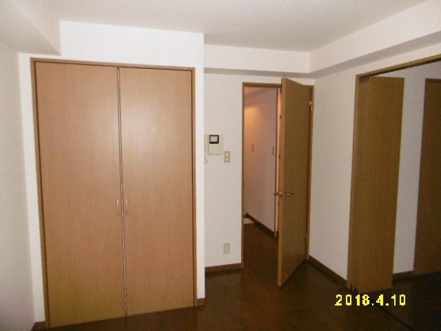 メゾン江戸川(E-053) 収納