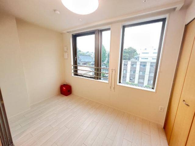 ハイムマルセン日野403号室 室内