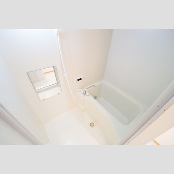 Green Heights101号室 追い焚き機能が付いた経済的なユニットバス